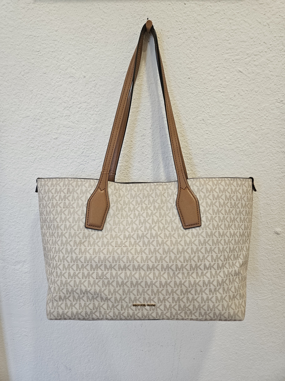 Michael Kors Charlie Logo Medium Tote Bag